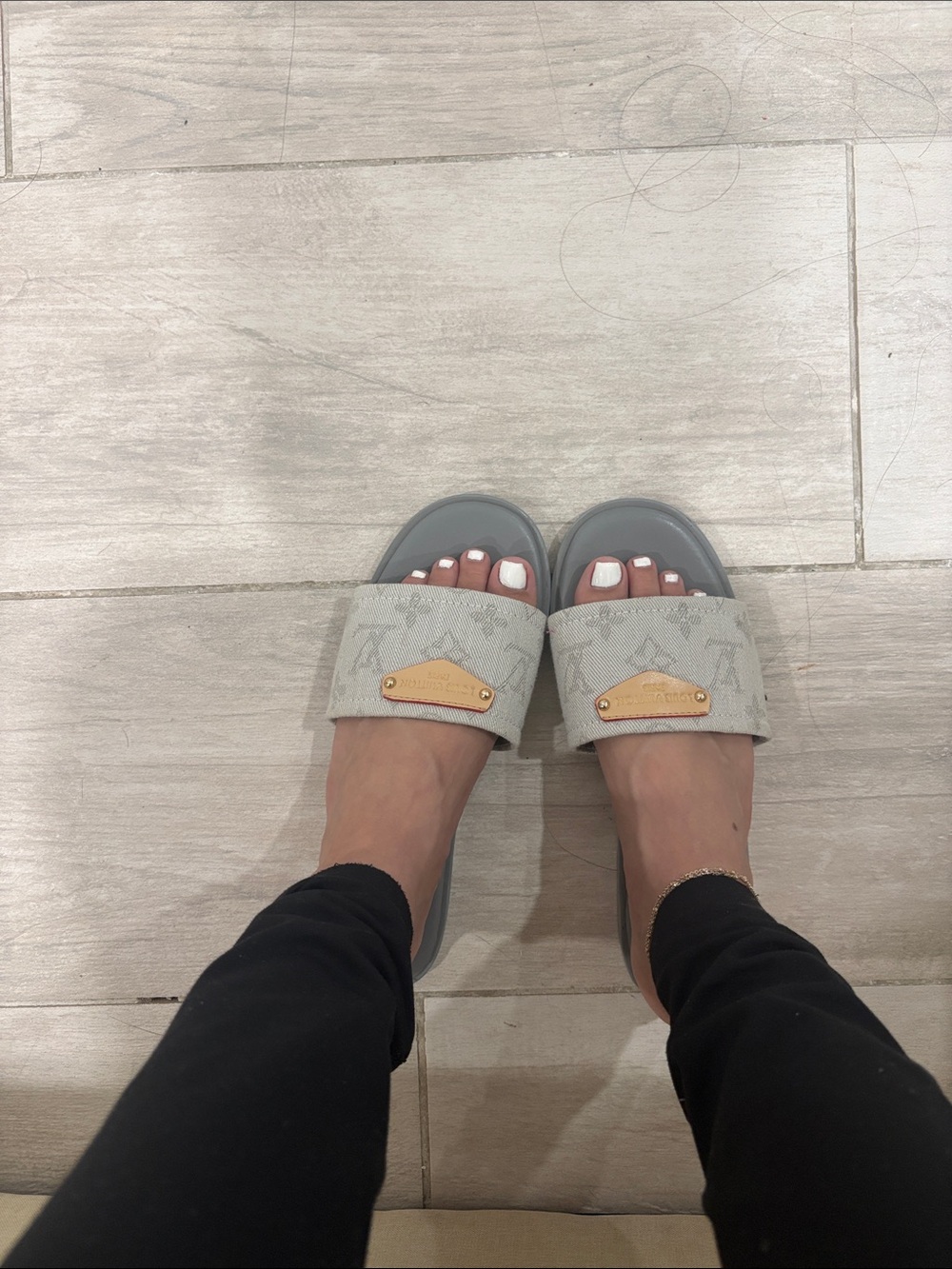 Louis Vuitton Gray Monogram Canvas Slide Sandals with Gold Plaque
